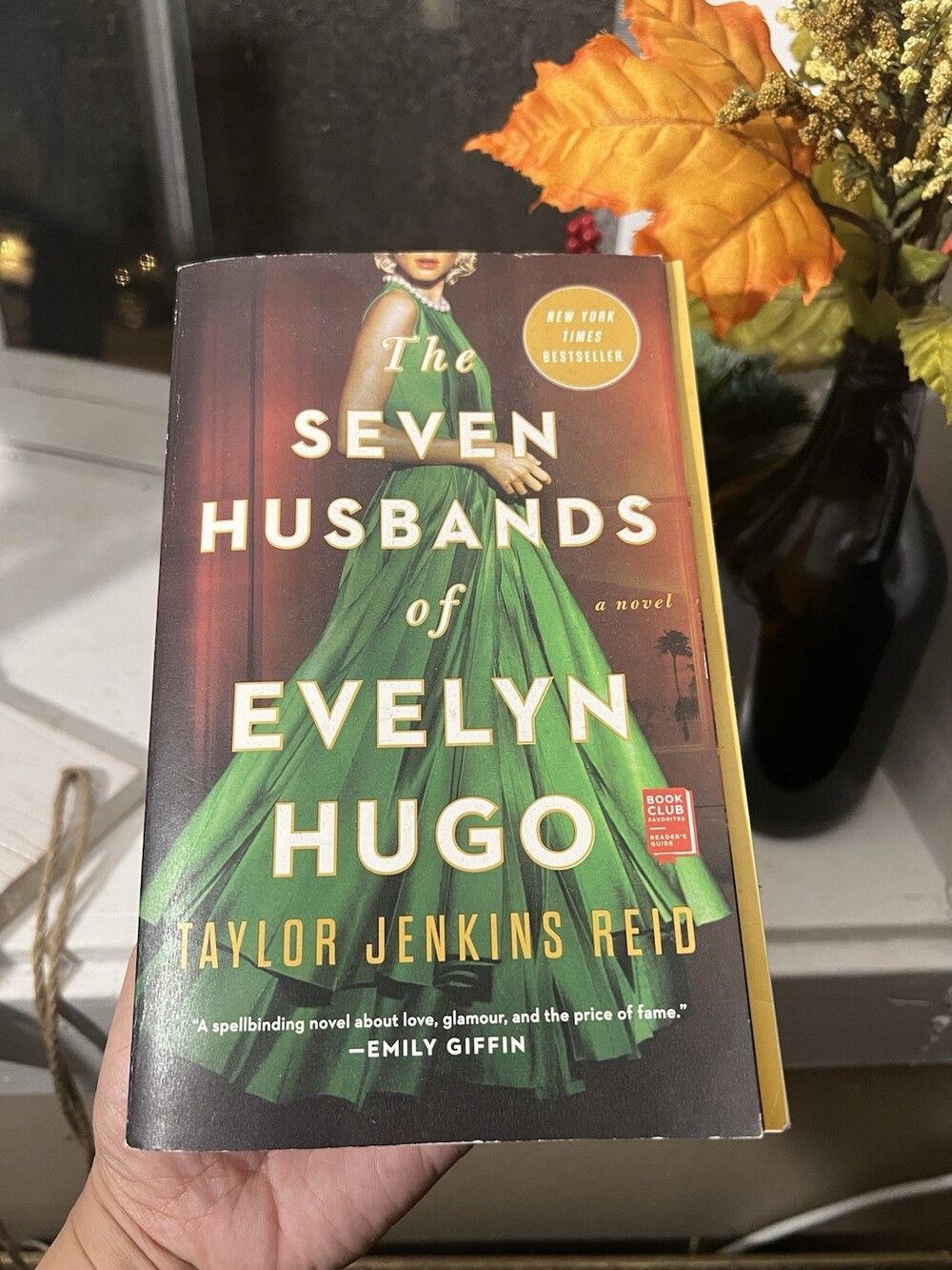 The Seven Husbands of Evelyn Hugo : A Novel Paperback Taylor Jenk